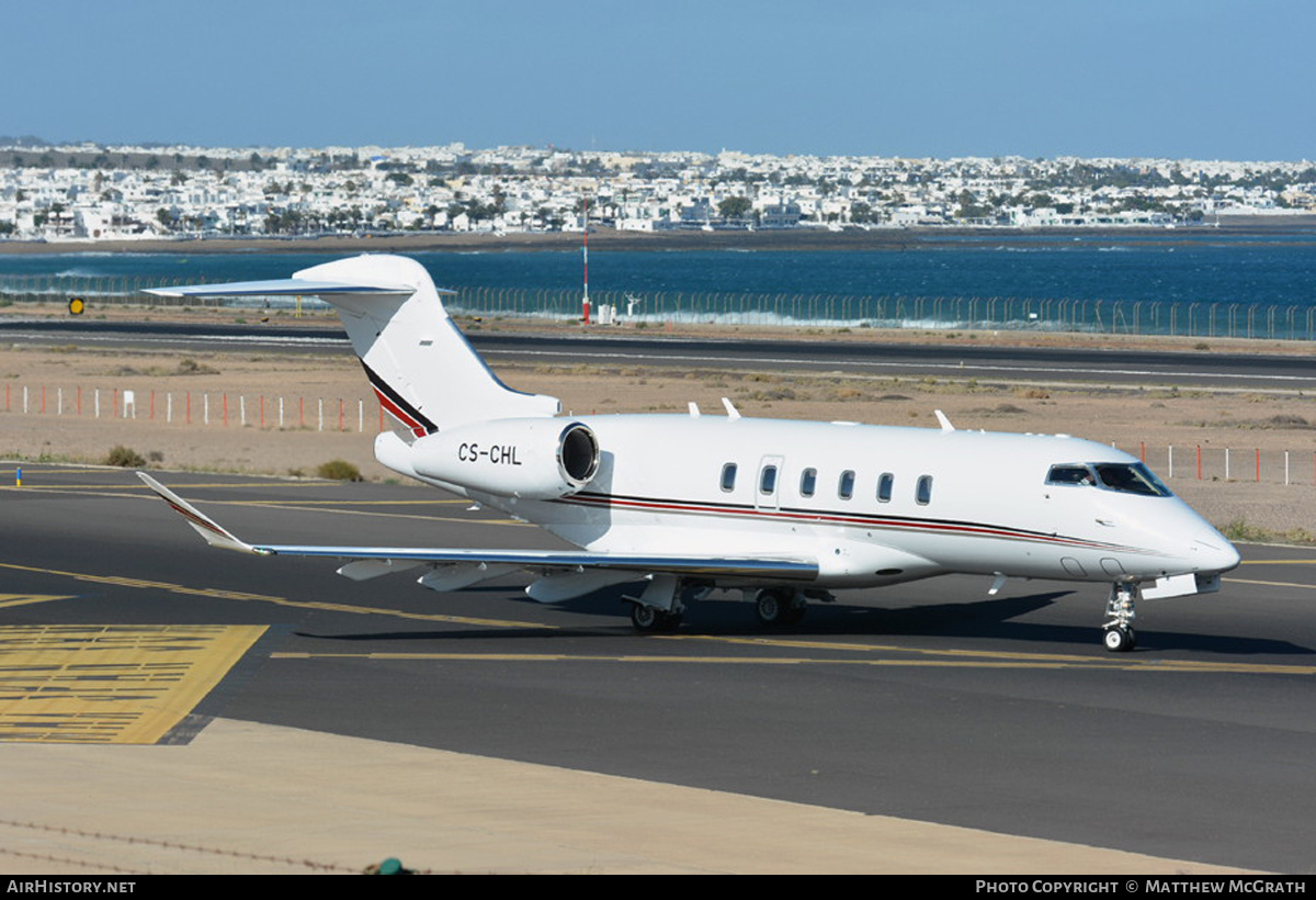 Aircraft Photo of CS-CHL | Bombardier Challenger 350 (BD-100-1A10) | AirHistory.net #502776