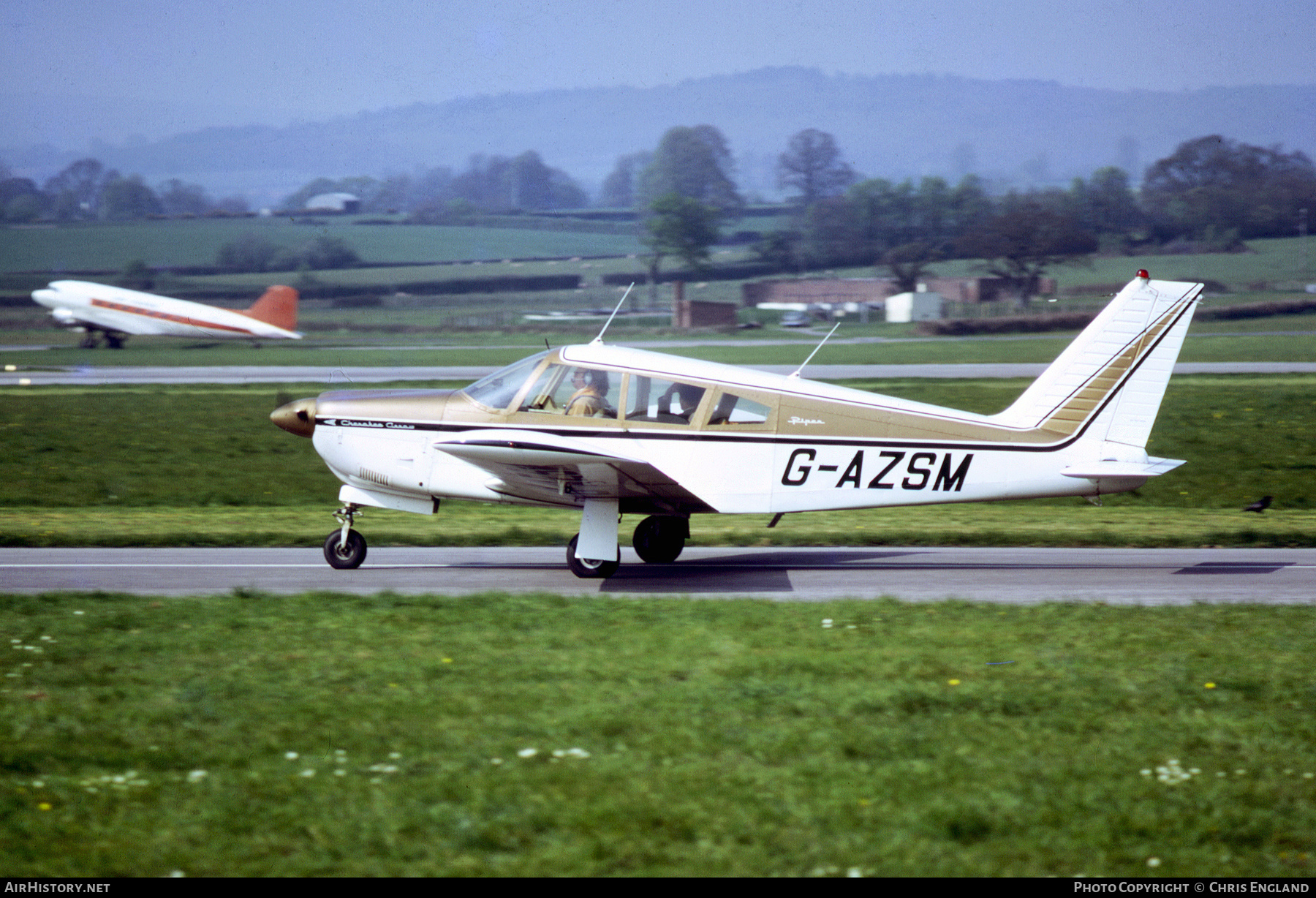 Aircraft Photo of G-AZSM | Piper PA-28R-180 Cherokee Arrow | AirHistory.net #502895