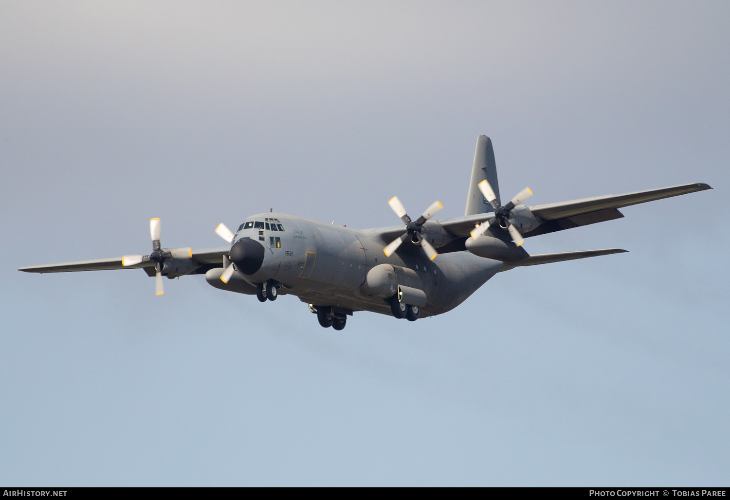 Aircraft Photo of 1631 | Lockheed C-130H-30 Hercules (L-382) | Saudi Arabia - Air Force | AirHistory.net #503013