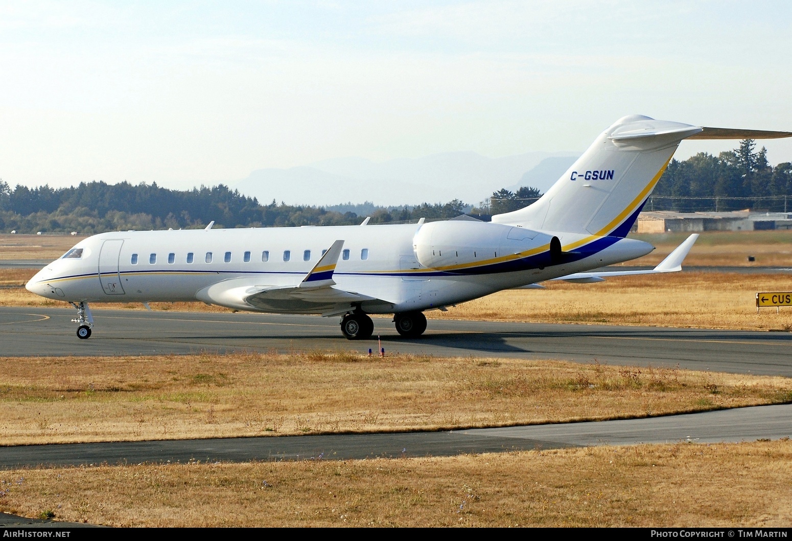 Aircraft Photo of C-GSUN | Bombardier Global 6500 (BD-700-1A10) | AirHistory.net #503025