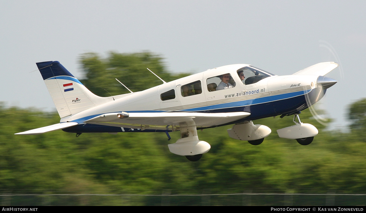 Aircraft Photo of PH-AEC | Piper PA-28-181 Cherokee Archer III | Avia Noord Flight Training | AirHistory.net #503088