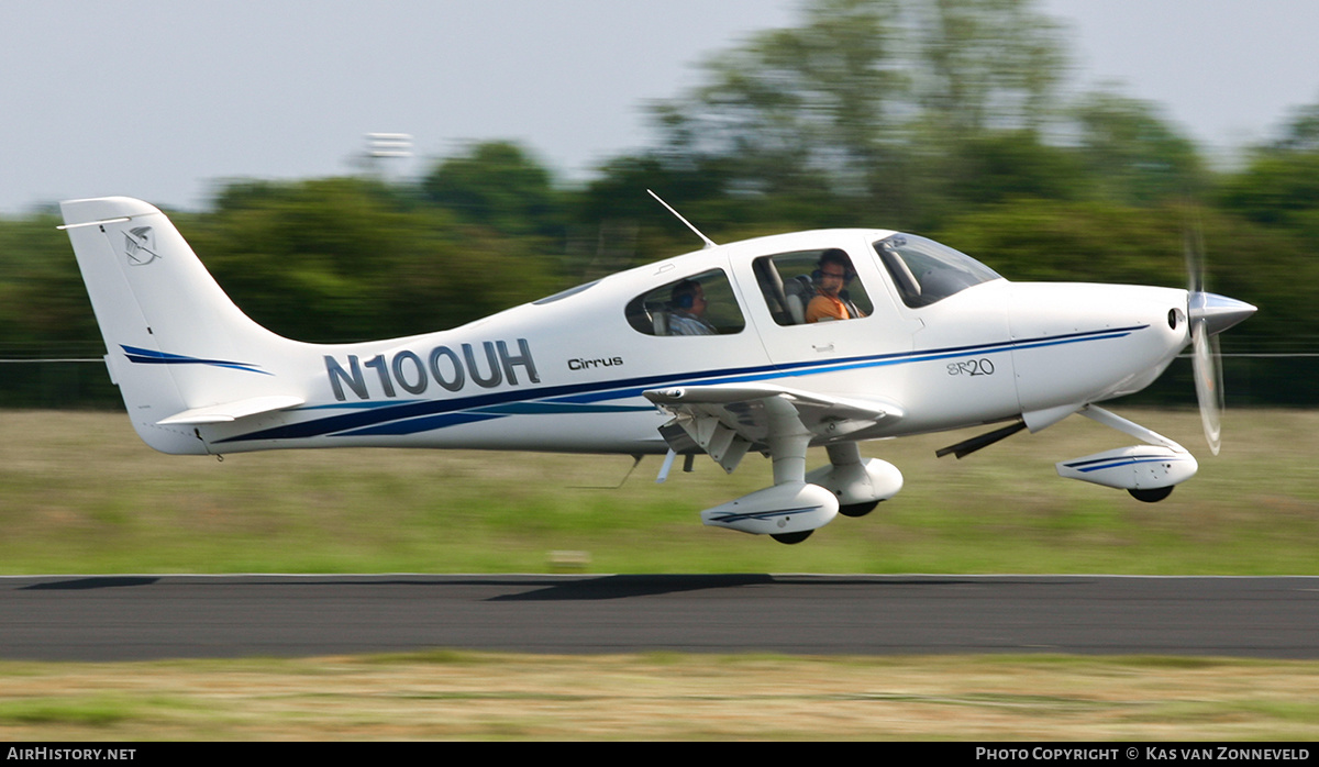 Aircraft Photo of N100UH | Cirrus SR-20 G1 | AirHistory.net #503090