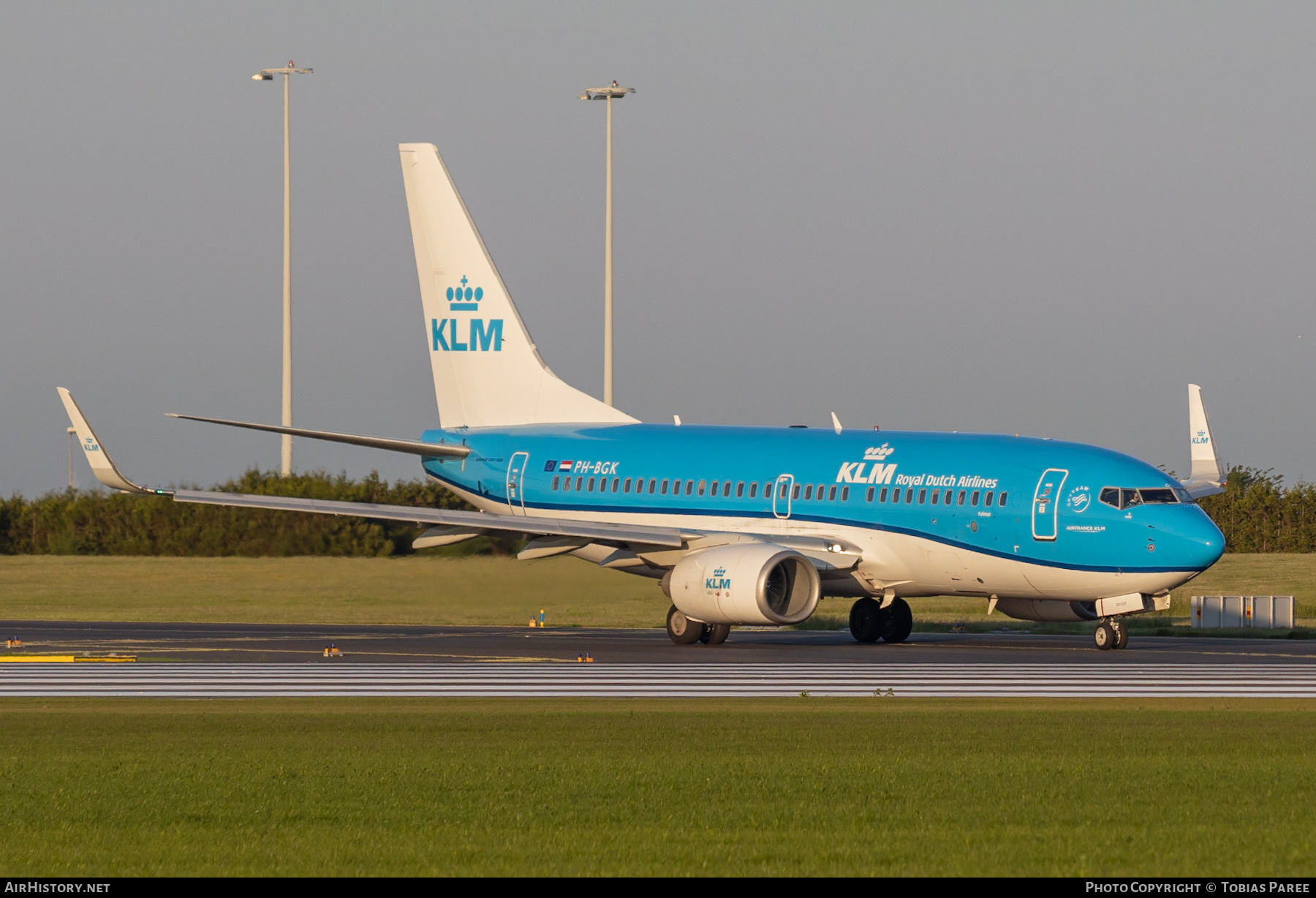 Aircraft Photo of PH-BGK | Boeing 737-7K2 | KLM - Royal Dutch Airlines | AirHistory.net #503103