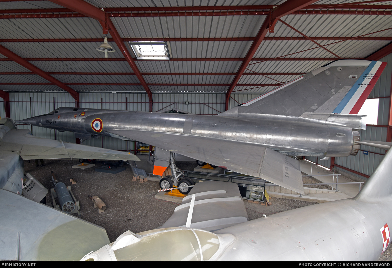 Aircraft Photo of 31 | Dassault Mirage IVA | France - Air Force | AirHistory.net #503169