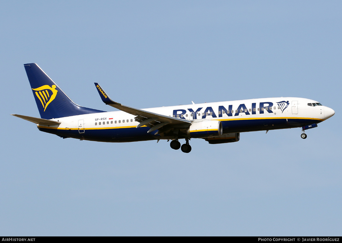 Aircraft Photo of SP-RSX | Boeing 737-800 | Ryanair | AirHistory.net #503347