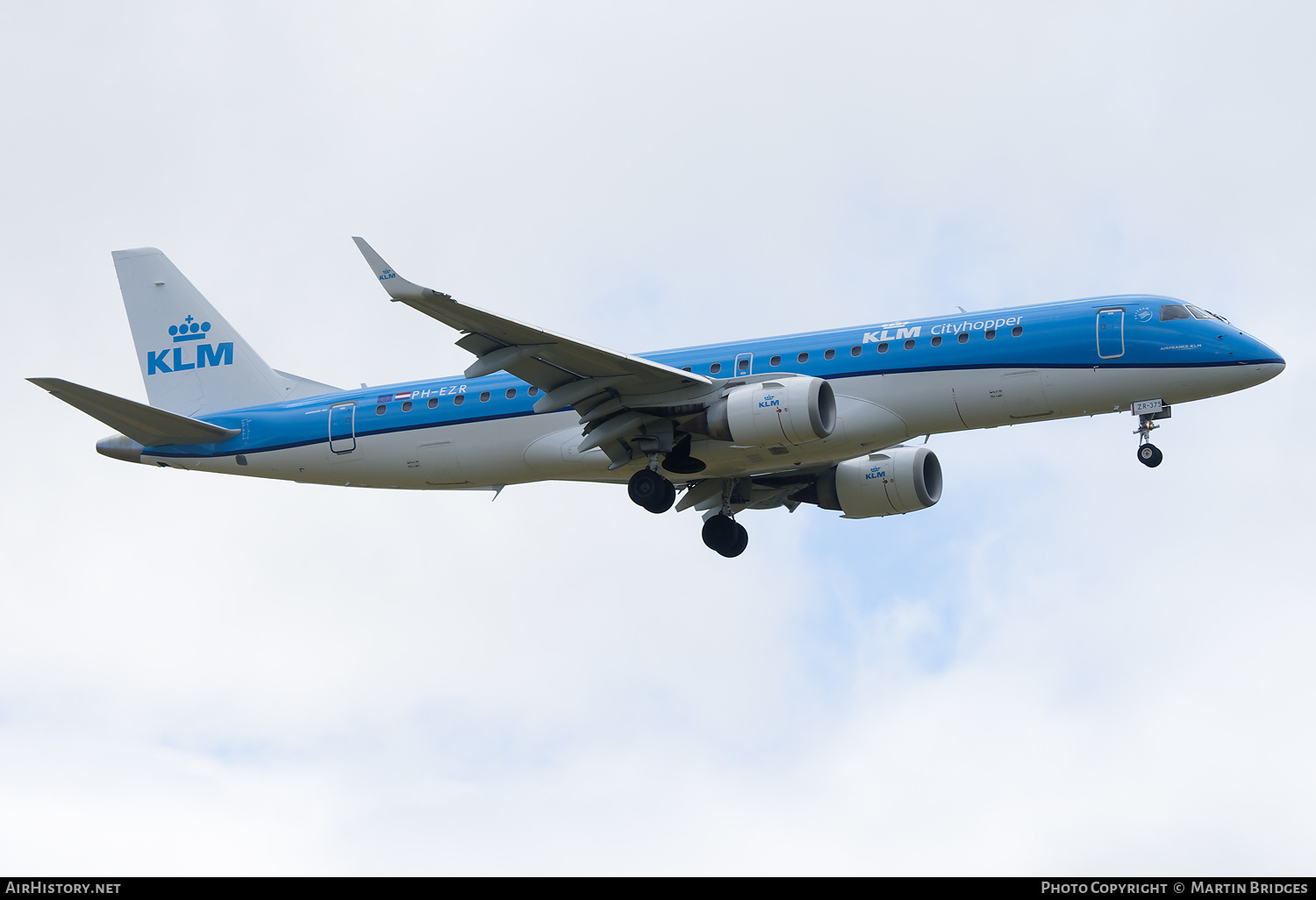 Aircraft Photo of PH-EZR | Embraer 190STD (ERJ-190-100STD) | KLM Cityhopper | AirHistory.net #503362