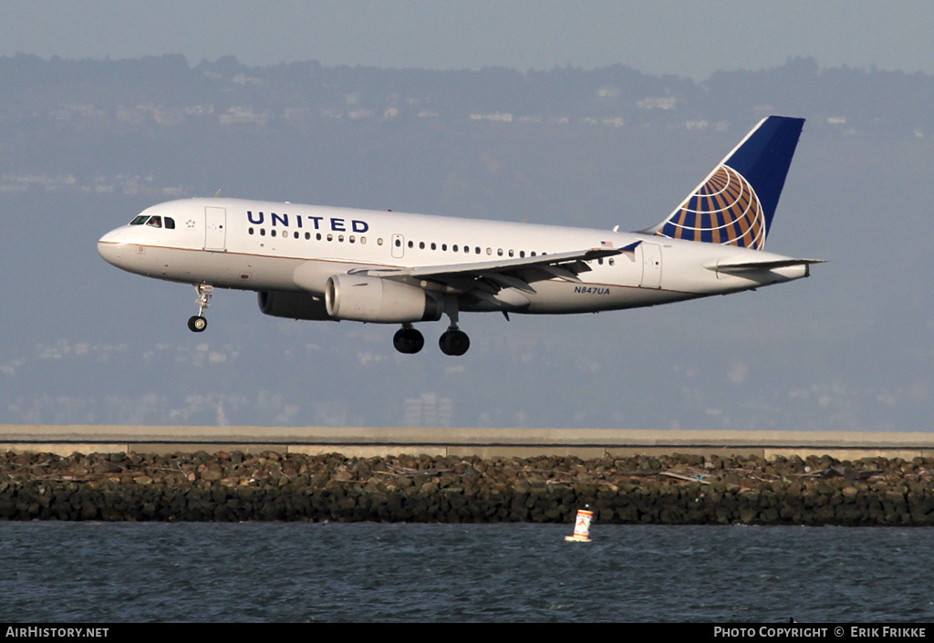 Aircraft Photo of N847UA | Airbus A319-131 | United Airlines | AirHistory.net #503380