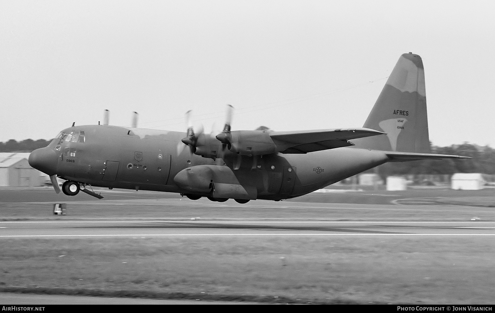 Aircraft Photo of 61-0969 / 10969 | Lockheed C-130B Hercules (L-282) | USA - Air Force | AirHistory.net #503416