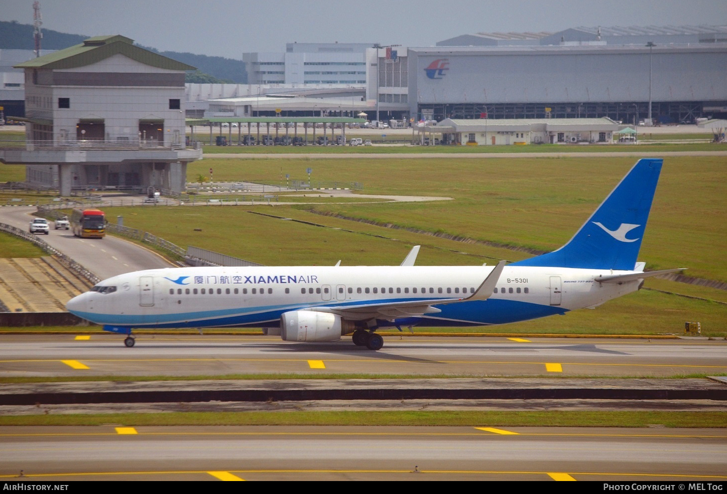 Aircraft Photo of B-5301 | Boeing 737-85C | Xiamen Airlines | AirHistory.net #503420