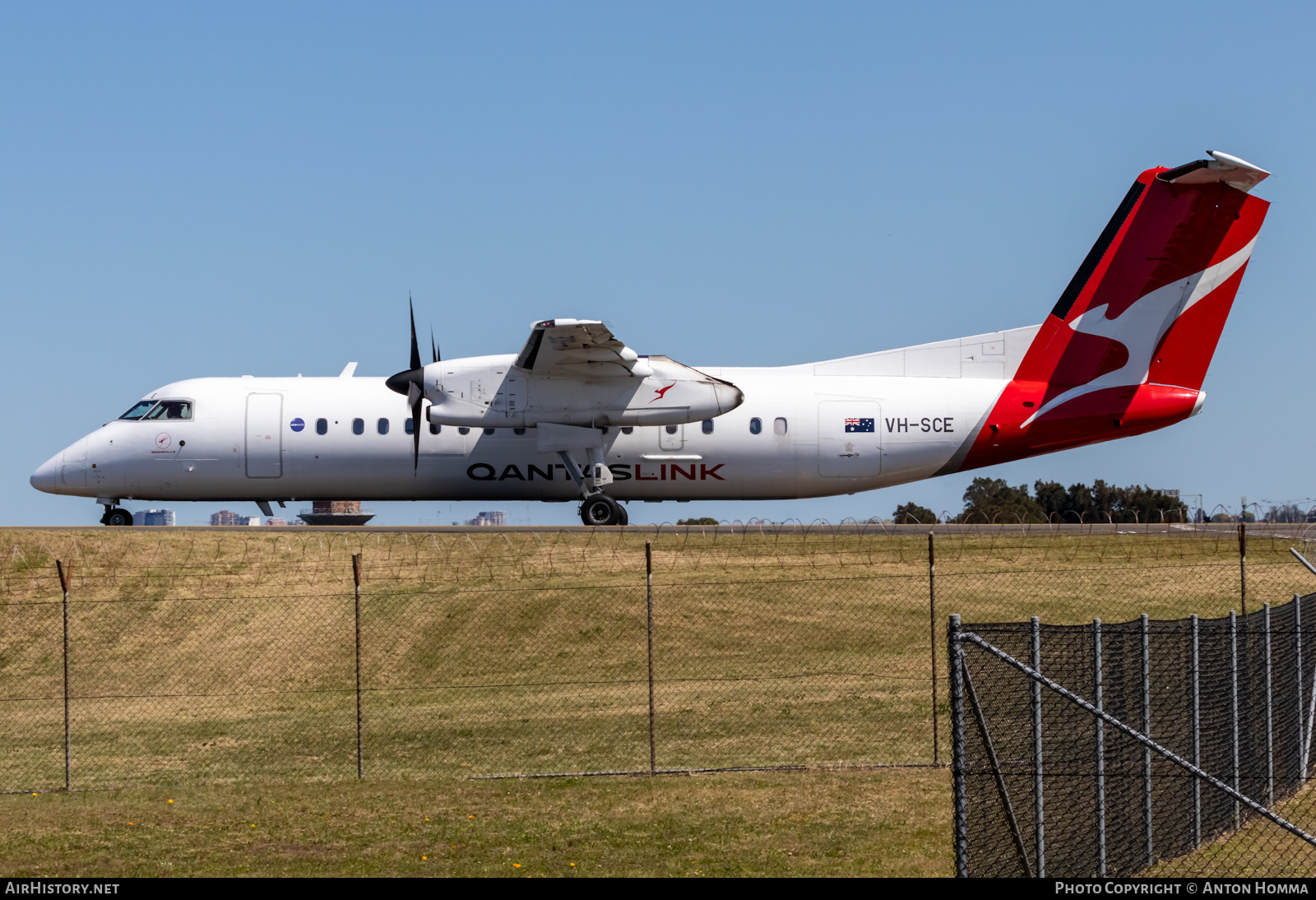Aircraft Photo of VH-SCE | Bombardier DHC-8-315Q Dash 8 | QantasLink | AirHistory.net #503453