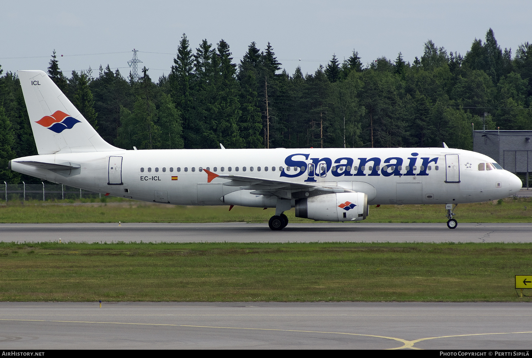 Aircraft Photo of EC-ICL | Airbus A320-232 | Spanair | AirHistory.net #503518