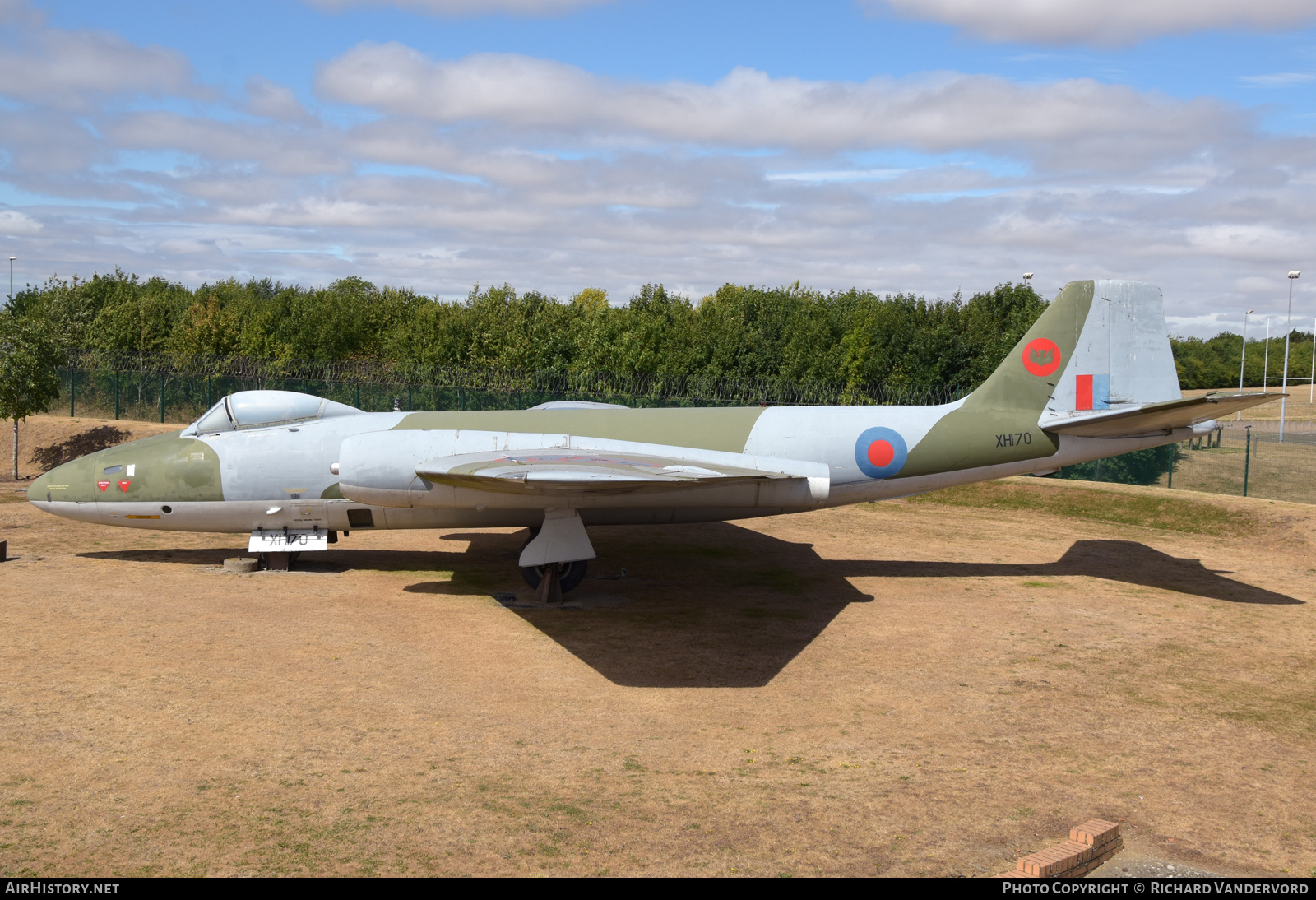 Aircraft Photo of XH170 | English Electric Canberra PR9 | UK - Air Force | AirHistory.net #503536