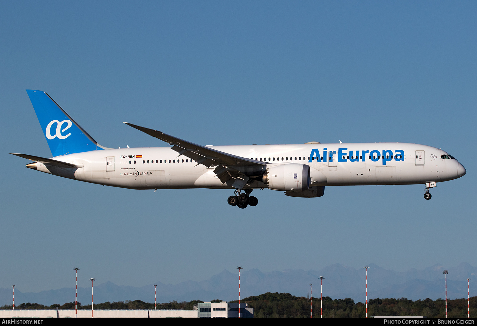 Aircraft Photo of EC-NBM | Boeing 787-9 Dreamliner | Air Europa | AirHistory.net #503557