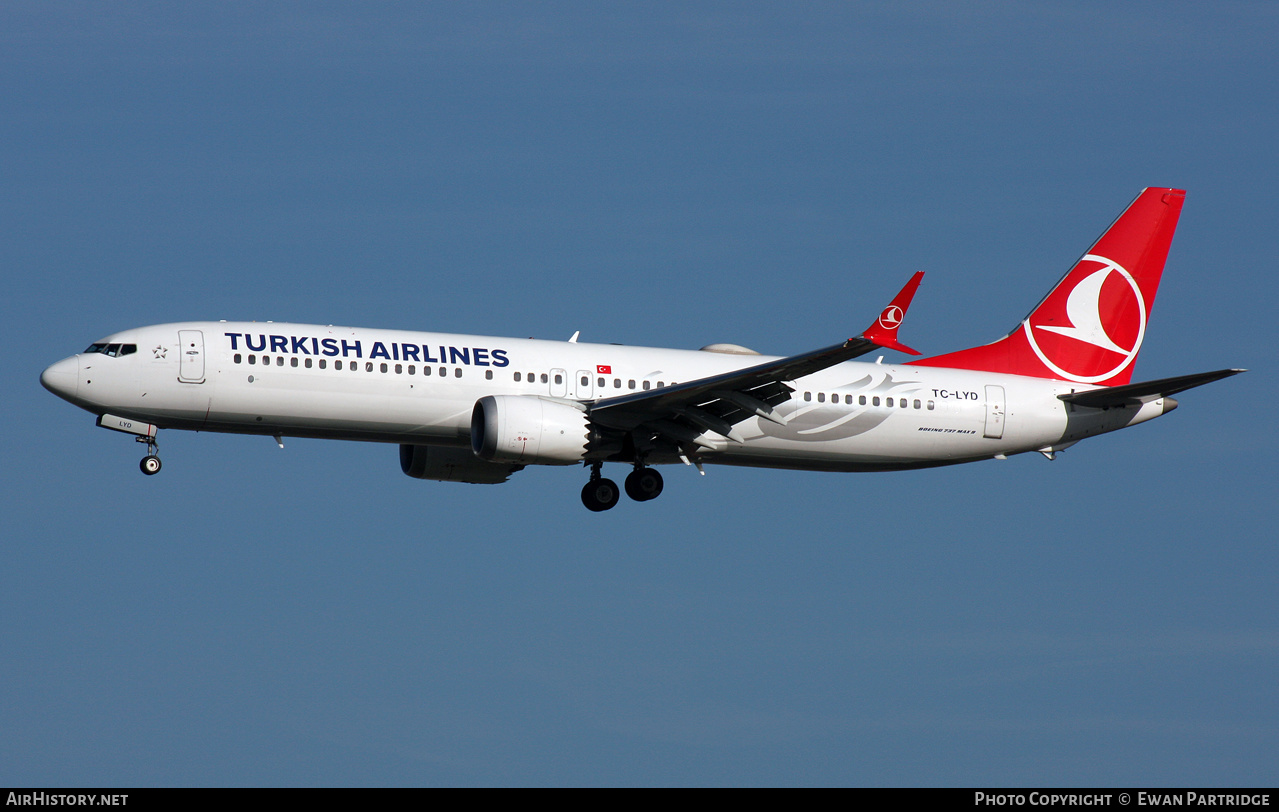 Aircraft Photo of TC-LYD | Boeing 737-9 Max 9 | Turkish Airlines | AirHistory.net #503583