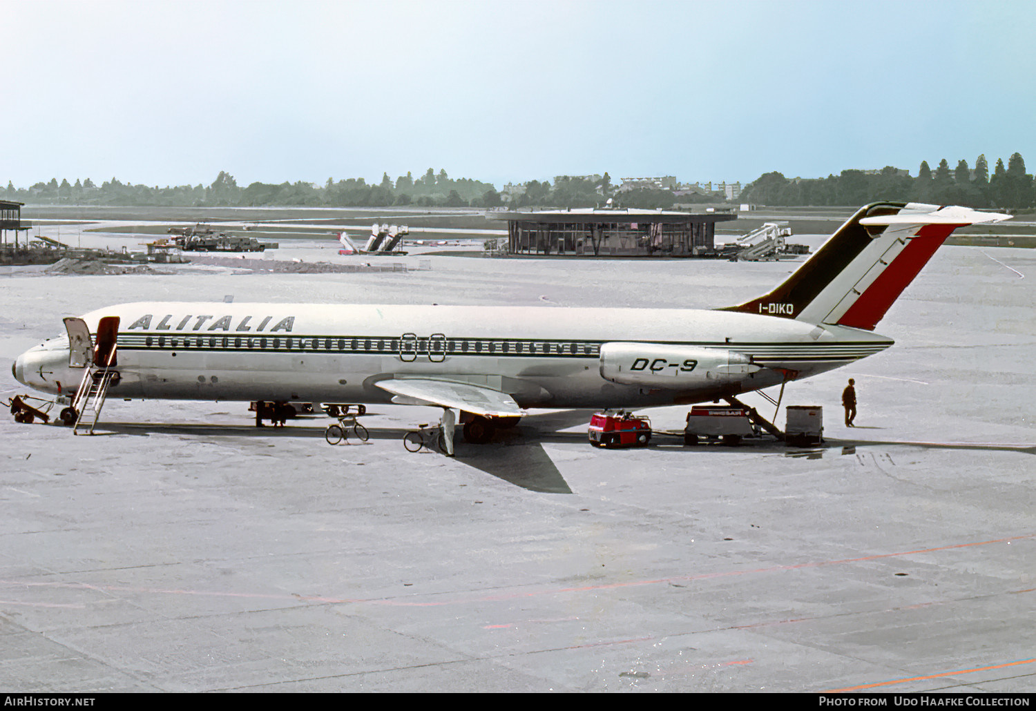 Aircraft Photo of I-DIKQ | McDonnell Douglas DC-9-32 | Alitalia | AirHistory.net #503608