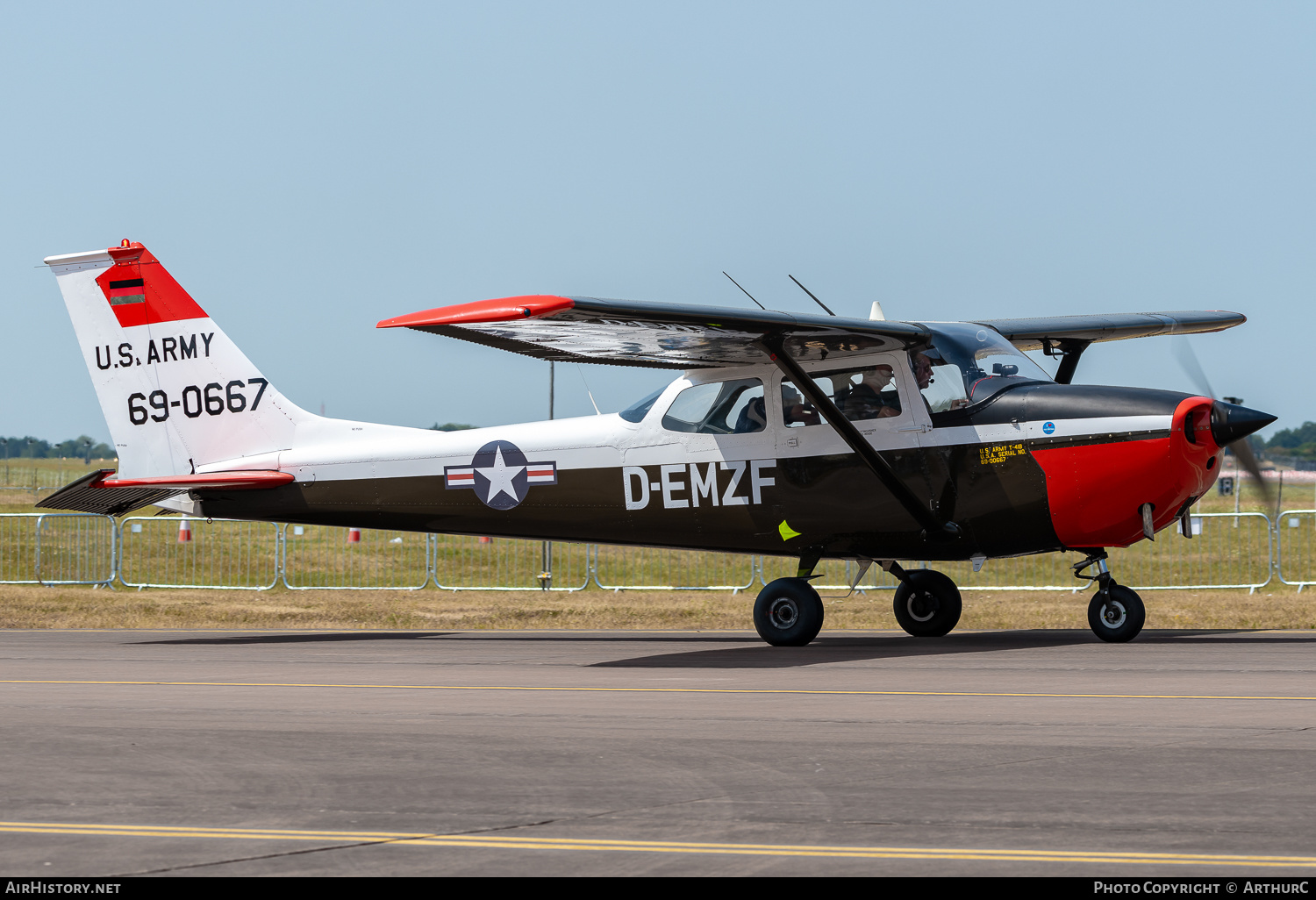 Aircraft Photo of D-EMZF / 69-0667 | Reims F172H Skyhawk | USA - Air Force | AirHistory.net #503629