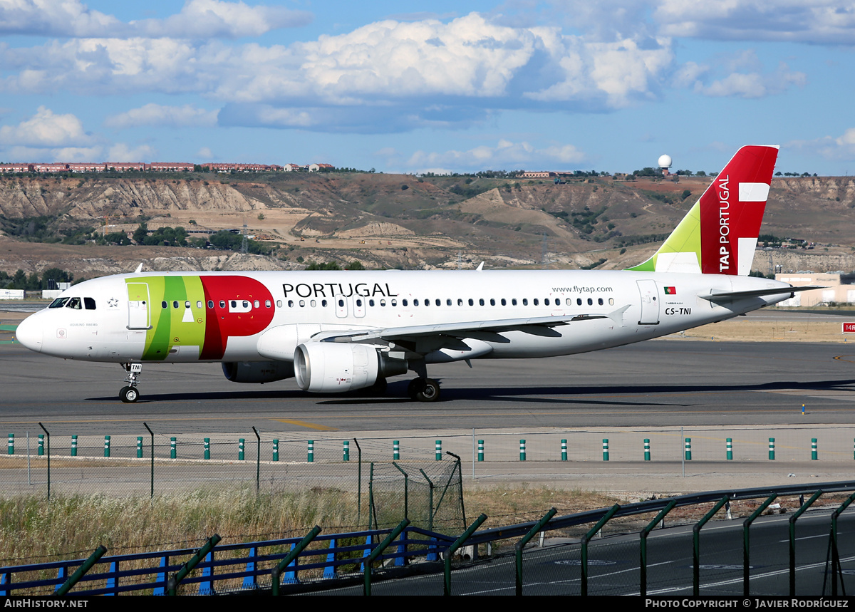 Aircraft Photo of CS-TNI | Airbus A320-214 | TAP Portugal | AirHistory.net #503670
