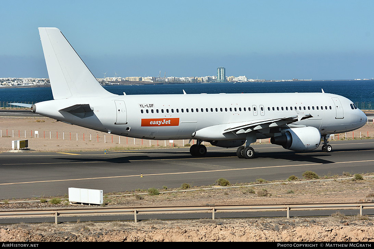 Aircraft Photo of YL-LDF | Airbus A320-214 | EasyJet | AirHistory.net #503686