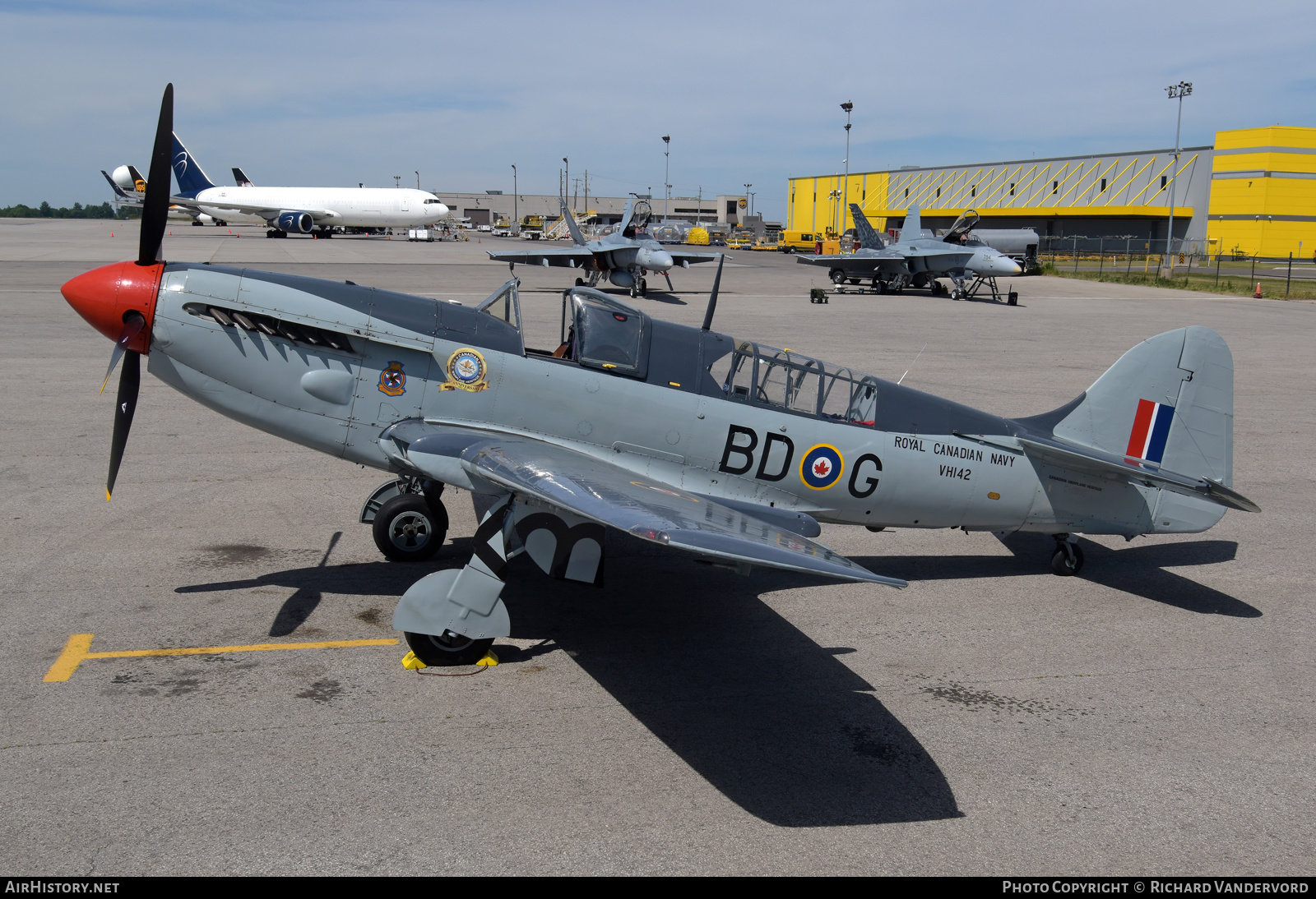 Aircraft Photo of C-GBDG / VH142 | Fairey Firefly AS6 | Canada - Navy | AirHistory.net #503691