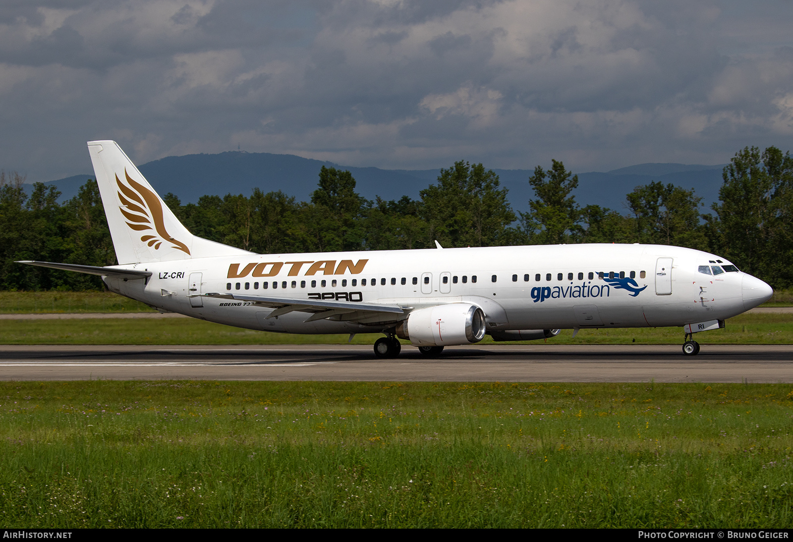 Aircraft Photo of LZ-CRI | Boeing 737-446 | GP Aviation Services | AirHistory.net #503740