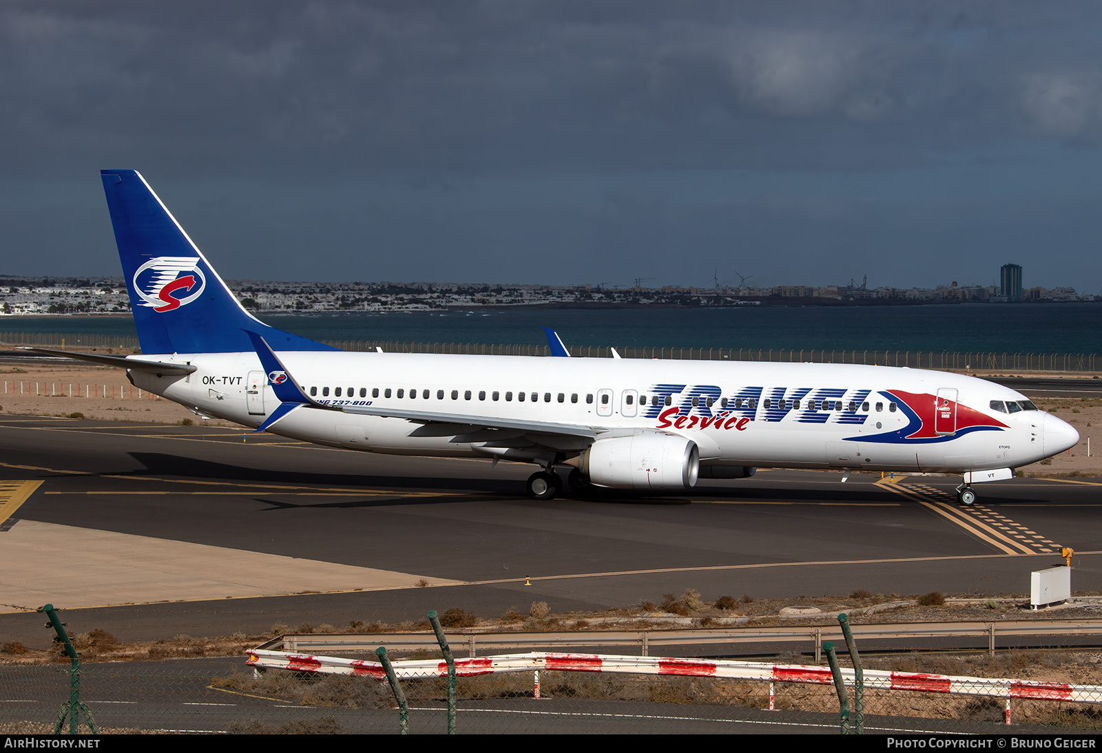 Aircraft Photo of OK-TVT | Boeing 737-86N | Travel Service | AirHistory.net #503753