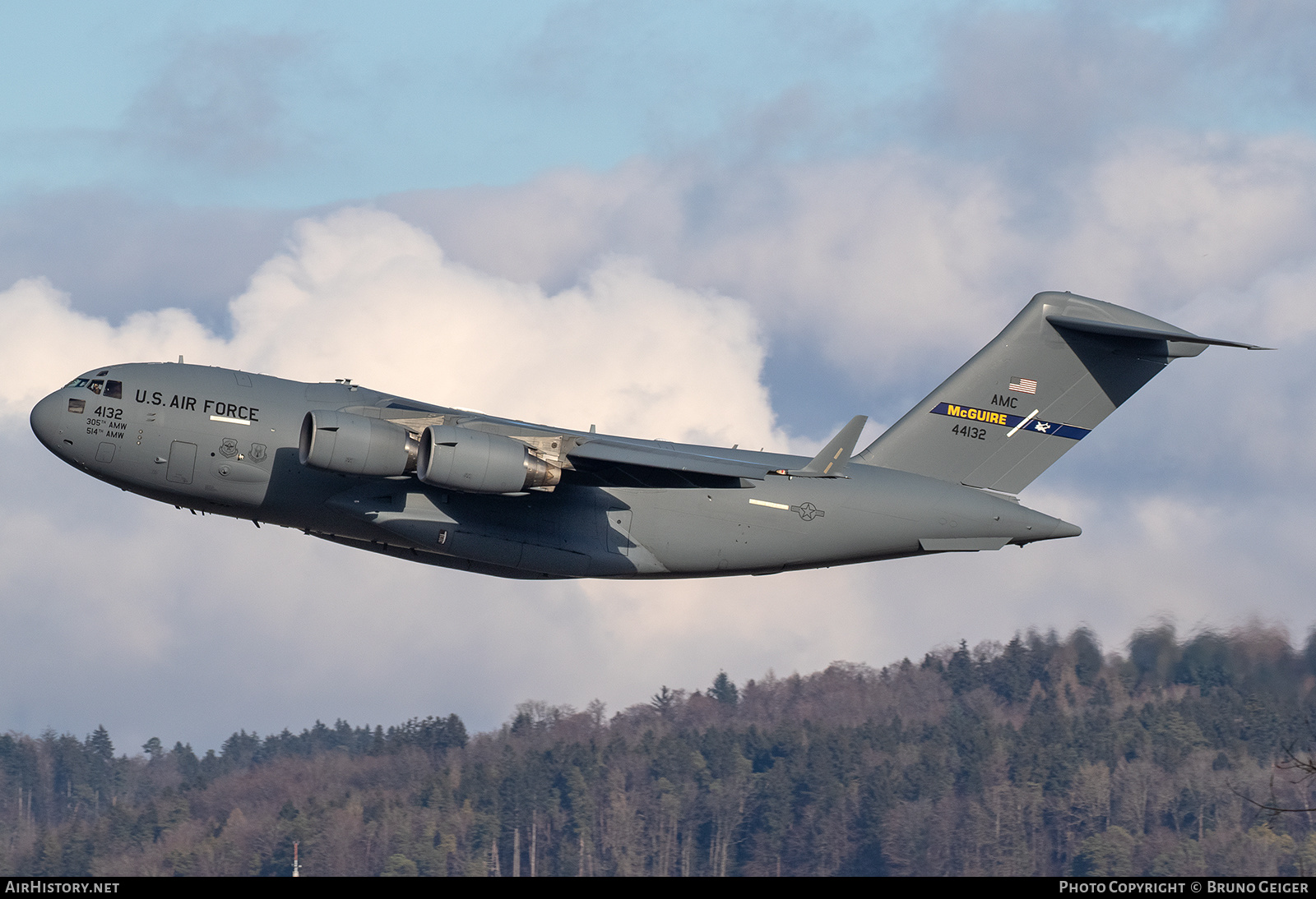 Aircraft Photo of 04-4132 / 44132 | Boeing C-17A Globemaster III | USA - Air Force | AirHistory.net #503776