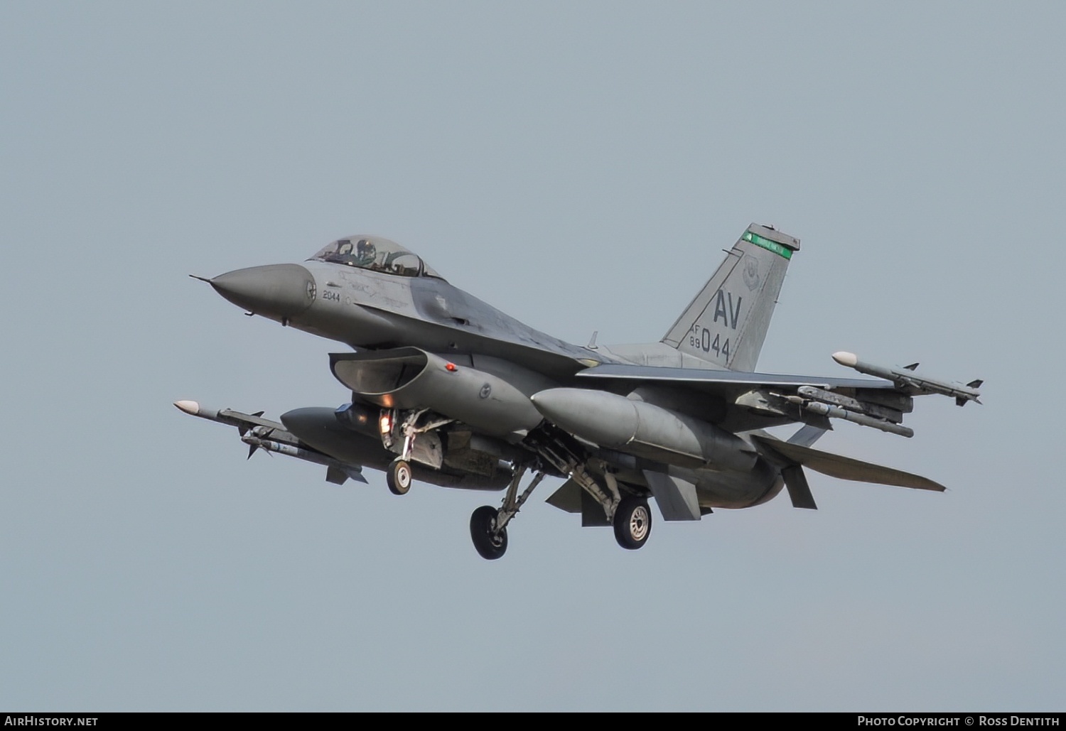 Aircraft Photo of 89-2044 / AF89-044 | Lockheed Martin F-16CM Fighting Falcon | USA - Air Force | AirHistory.net #503857