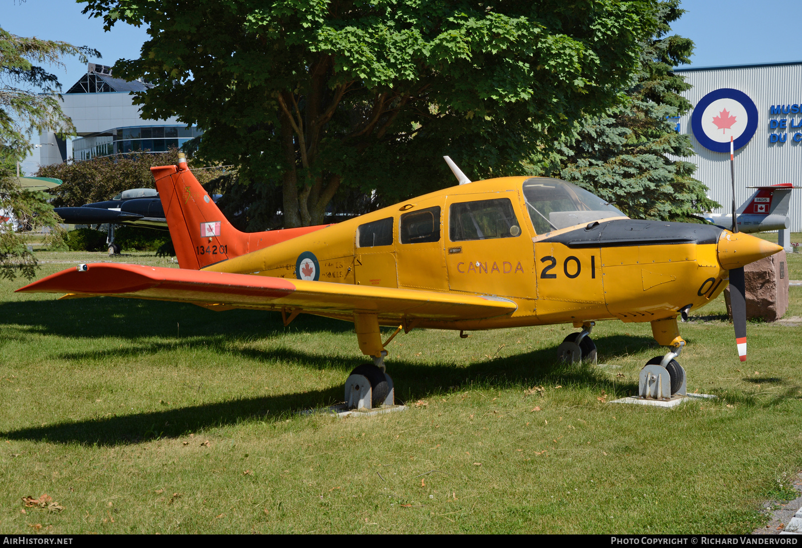 Aircraft Photo of 134201 | Beech CT-134 Musketeer | Canada - Air Force | AirHistory.net #503861