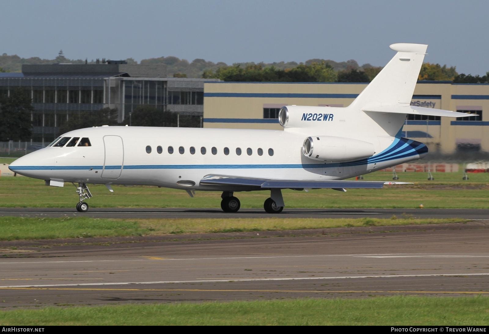 Aircraft Photo of N202WR | Dassault Falcon 900 | AirHistory.net #503939