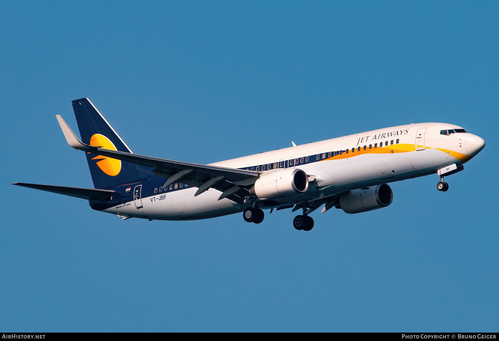 Aircraft Photo of VT-JBF | Boeing 737-85R | Jet Airways | AirHistory.net #503947