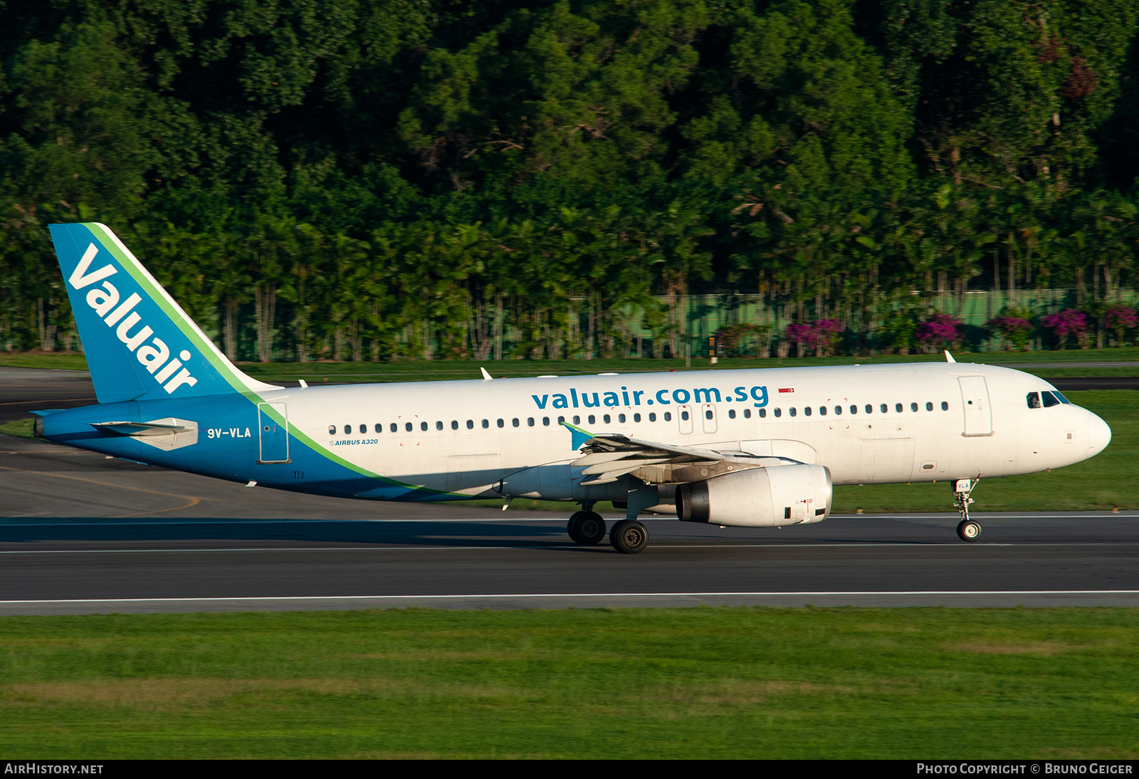 Aircraft Photo of 9V-VLA | Airbus A320-232 | Valuair | AirHistory.net #503961