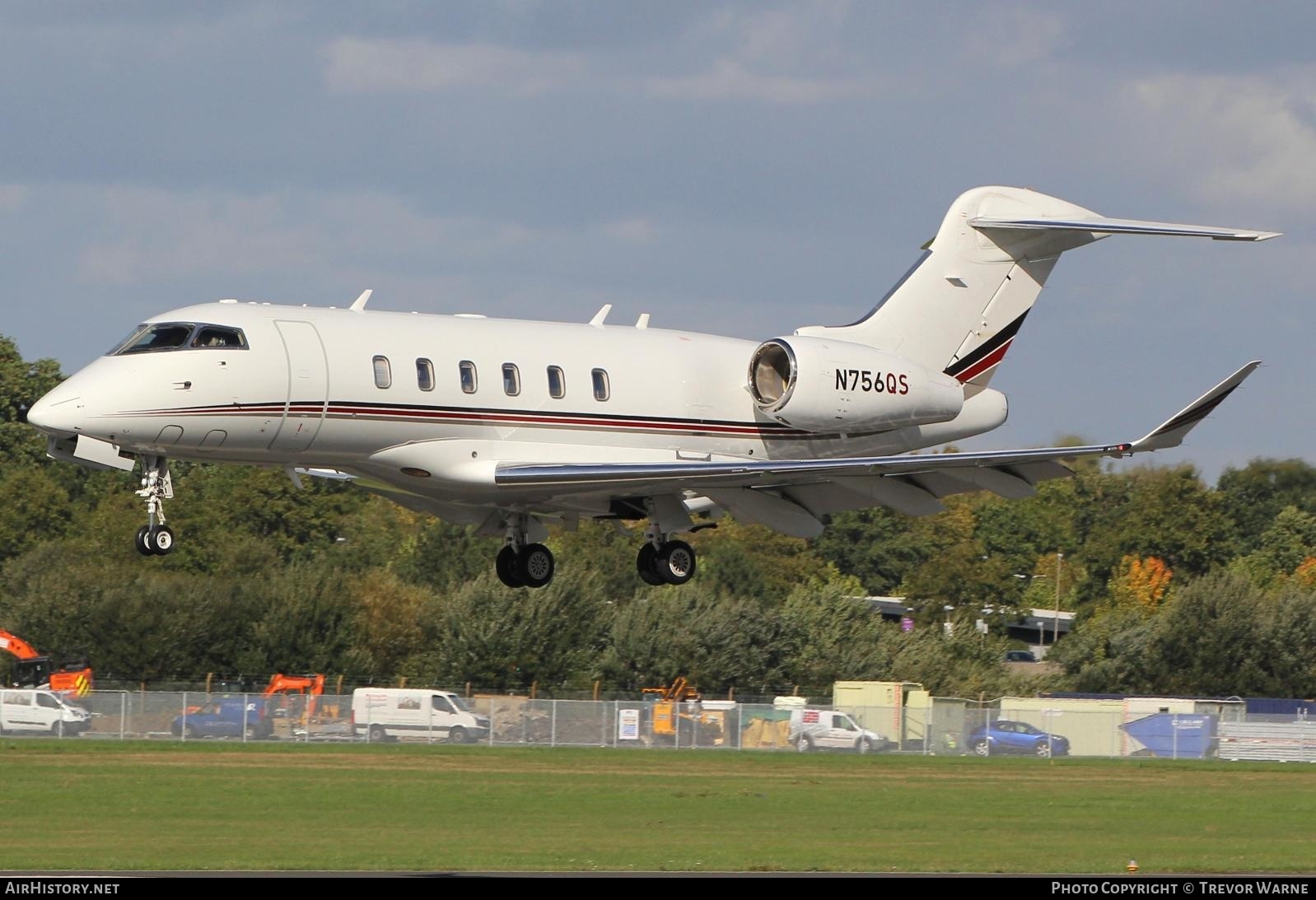 Aircraft Photo of N756QS | Bombardier Challenger 350 (BD-100-1A10) | AirHistory.net #503990