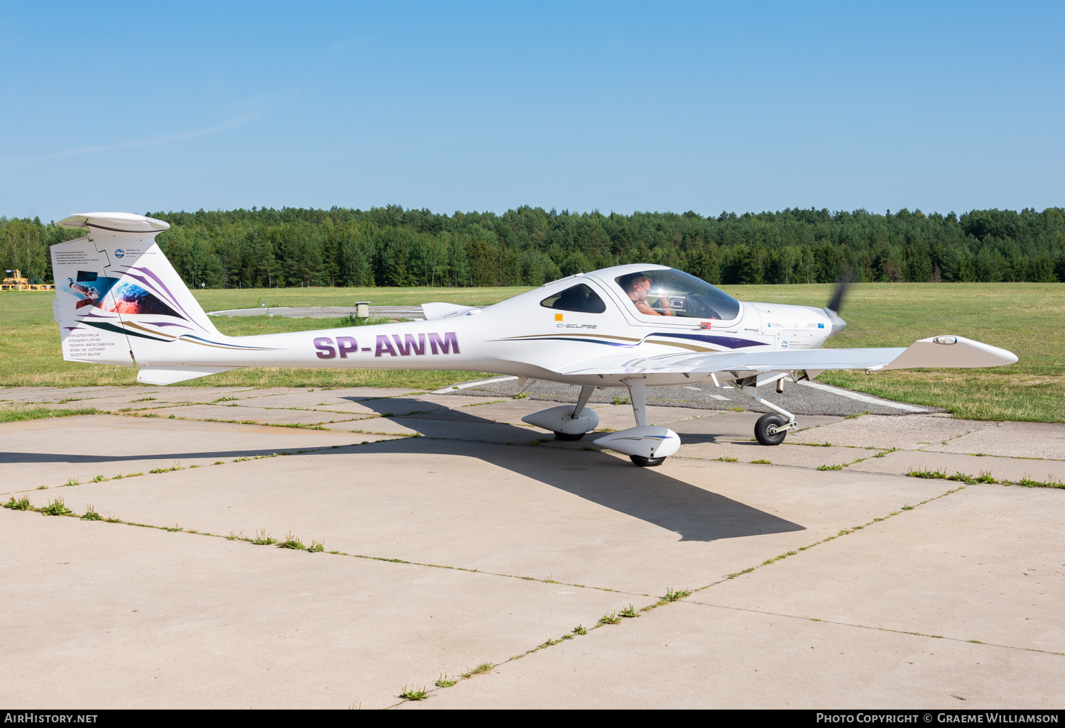 Aircraft Photo of SP-AWM | Diamond DA20C-1 Eclipse | Aeroklub Warmińsko-Mazurski | AirHistory.net #504025