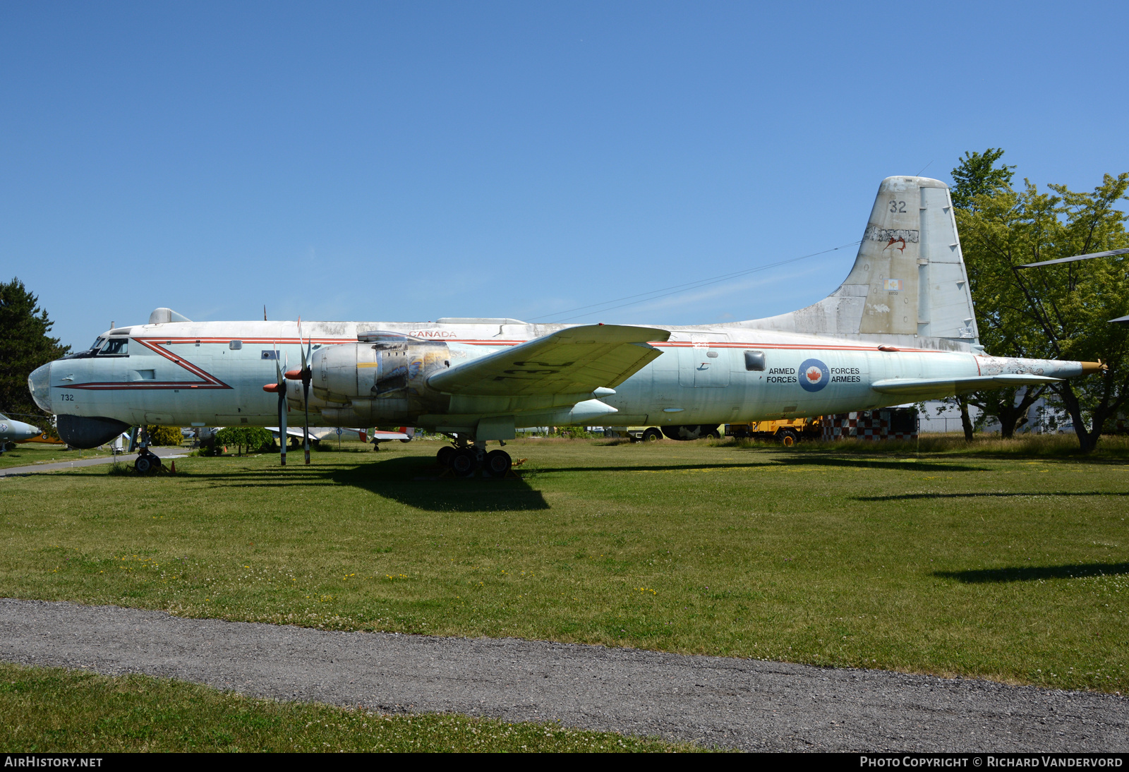 Aircraft Photo of 10732 | Canadair CP-107 Argus 2 (CL-28-2) | Canada - Air Force | AirHistory.net #504027