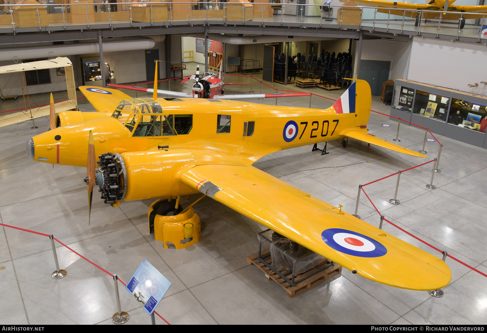 Aircraft Photo of 7207 | Avro 652A Anson II | Canada - Air Force | AirHistory.net #504053