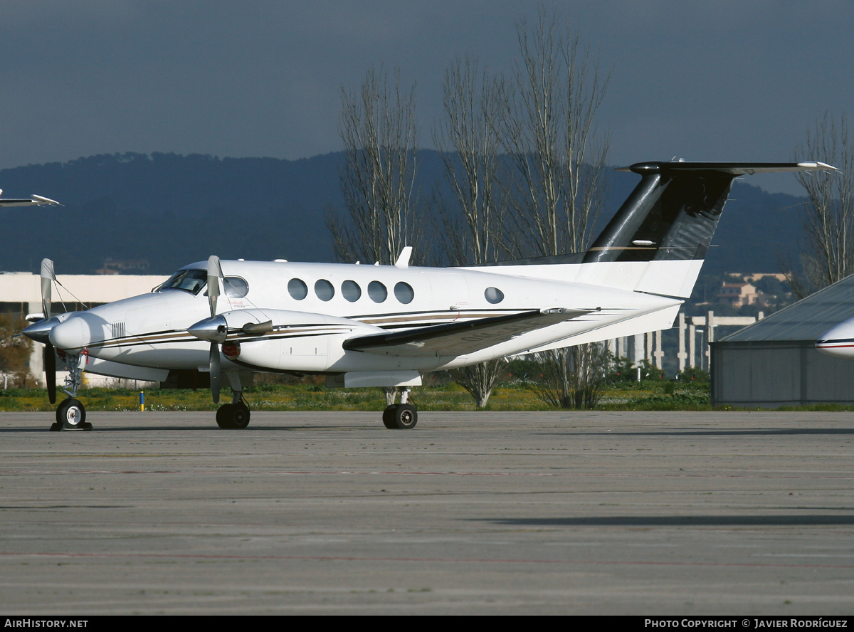 Aircraft Photo of OM-ALE | Raytheon B200 King Air | AirHistory.net #504127