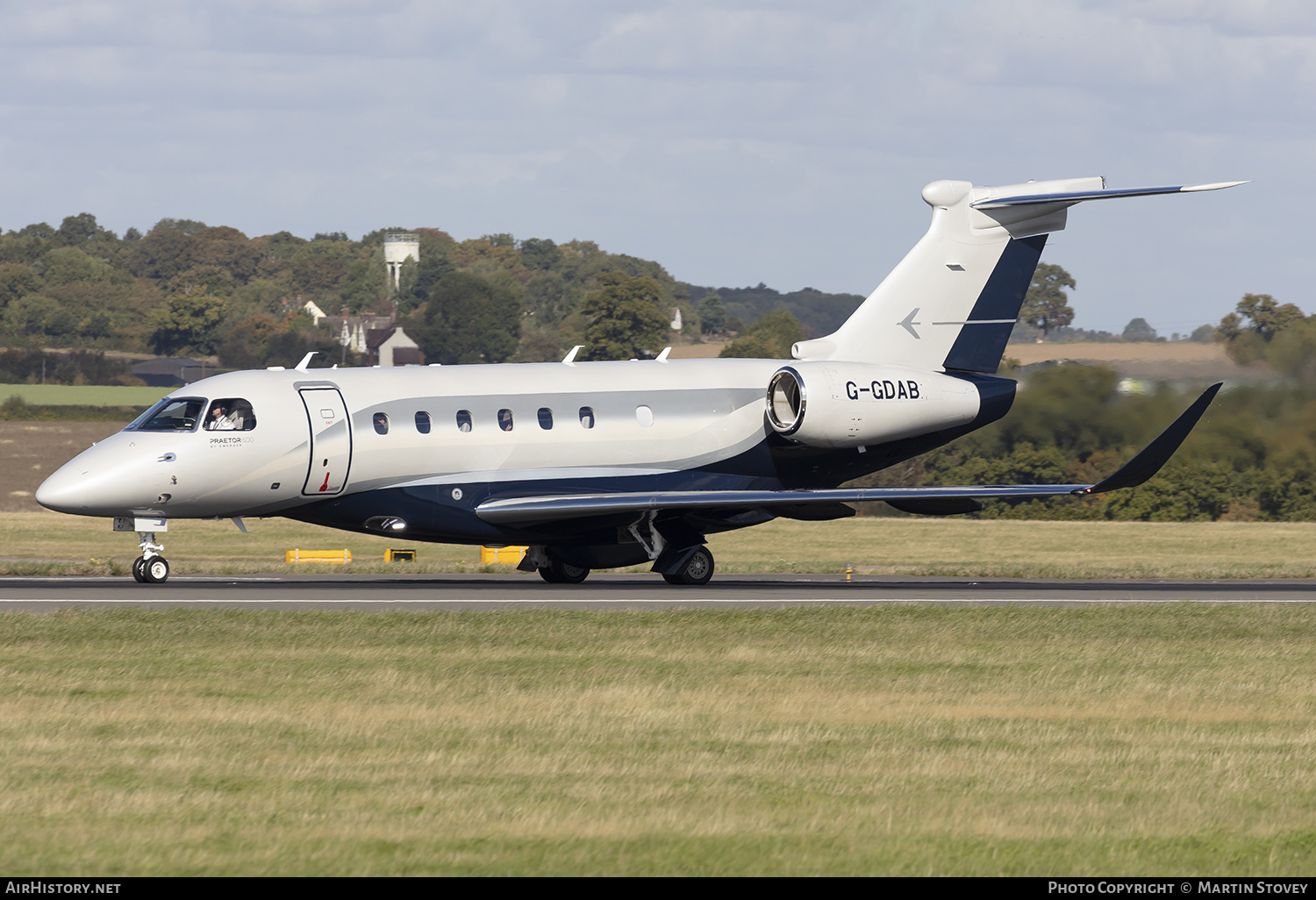Aircraft Photo of G-GDAB | Embraer EMB-550 Praetor 600 | AirHistory.net #504183