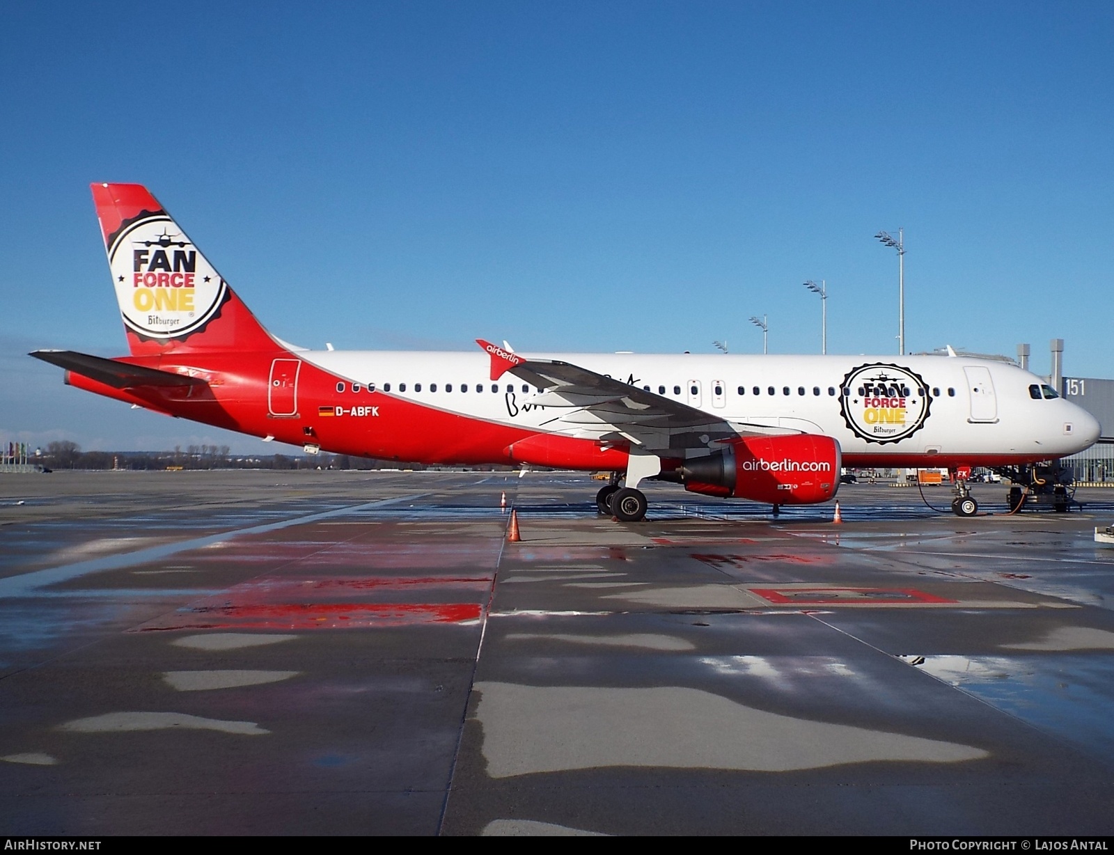 Aircraft Photo of D-ABFK | Airbus A320-214 | Air Berlin | AirHistory.net #504227