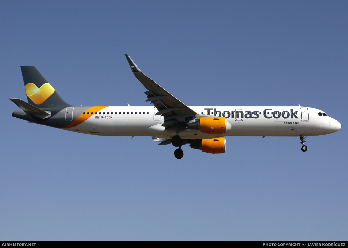 Aircraft Photo of G-TCDM | Airbus A321-211 | Thomas Cook Airlines | AirHistory.net #504229