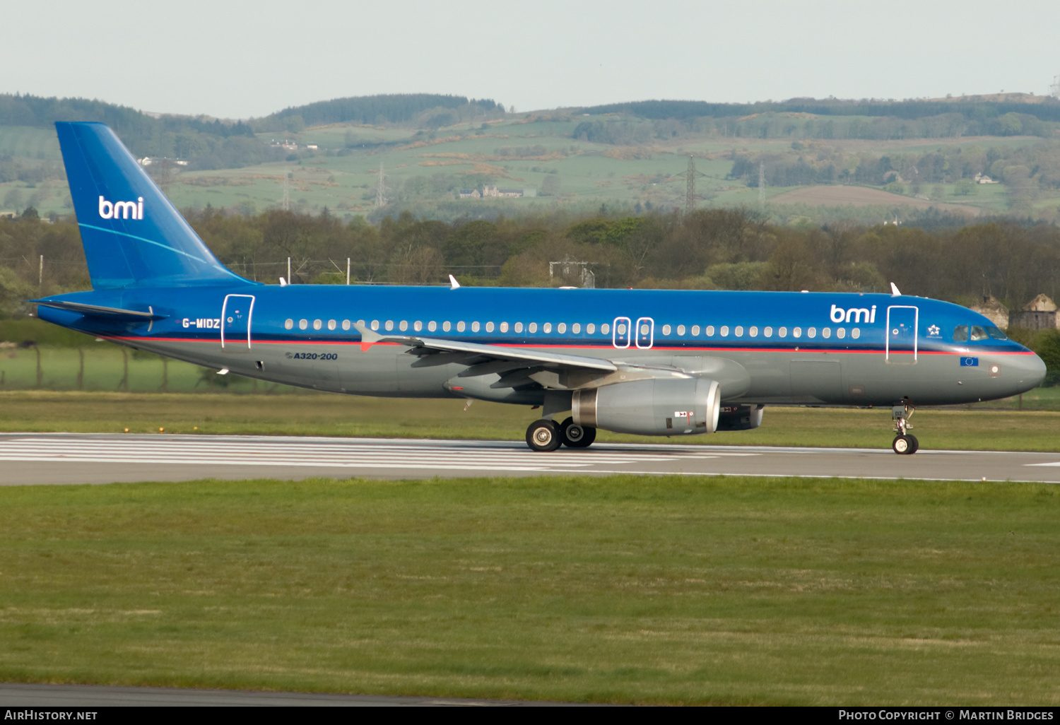 Aircraft Photo of G-MIDZ | Airbus A320-232 | BMI - British Midland International | AirHistory.net #504386