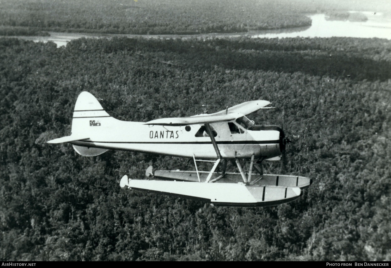 Aircraft Photo of VH-EAT | De Havilland Canada DHC-2 Beaver Mk.1 | Qantas | AirHistory.net #504392
