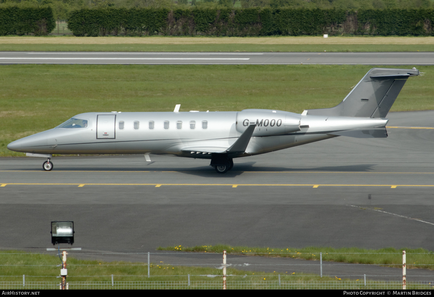 Aircraft Photo of G-MOOO | Learjet 45 | AirHistory.net #504448