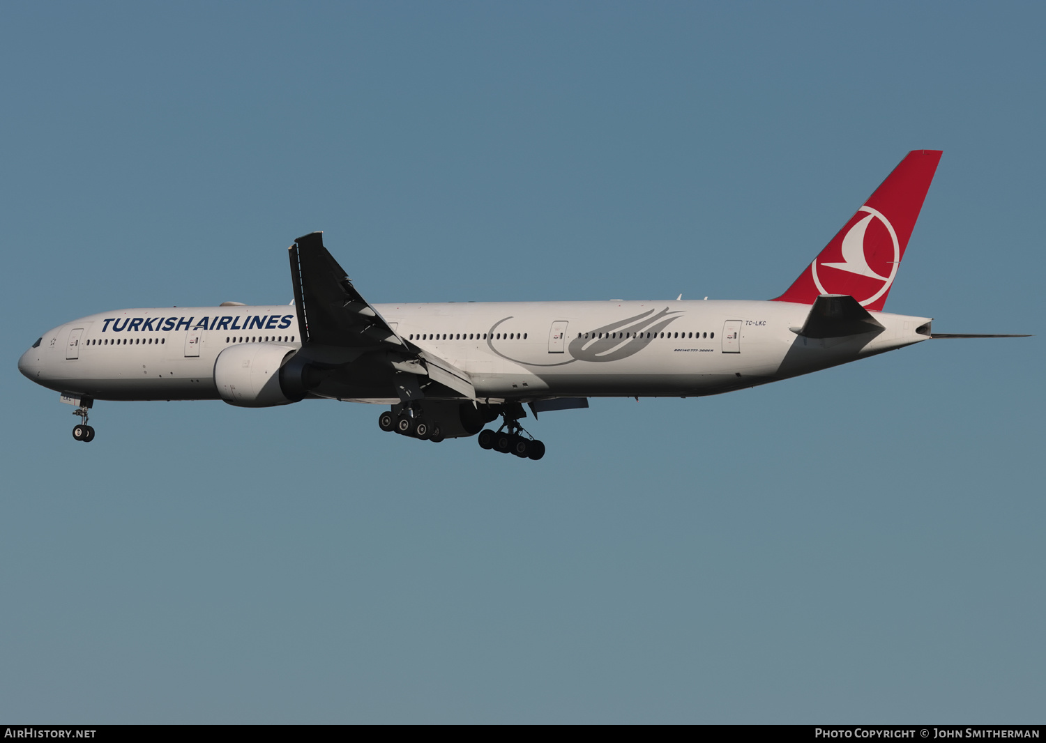 Aircraft Photo of TC-LKC | Boeing 777-3U8/ER | Turkish Airlines | AirHistory.net #504463