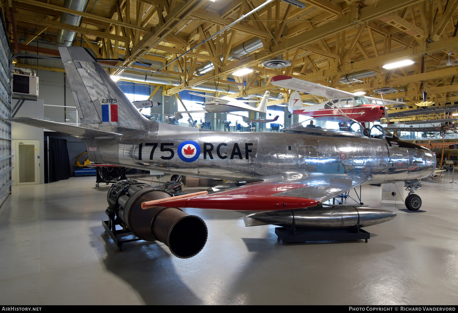 Aircraft Photo of 23175 | North American F-86A Sabre | Canada - Air Force | AirHistory.net #504484