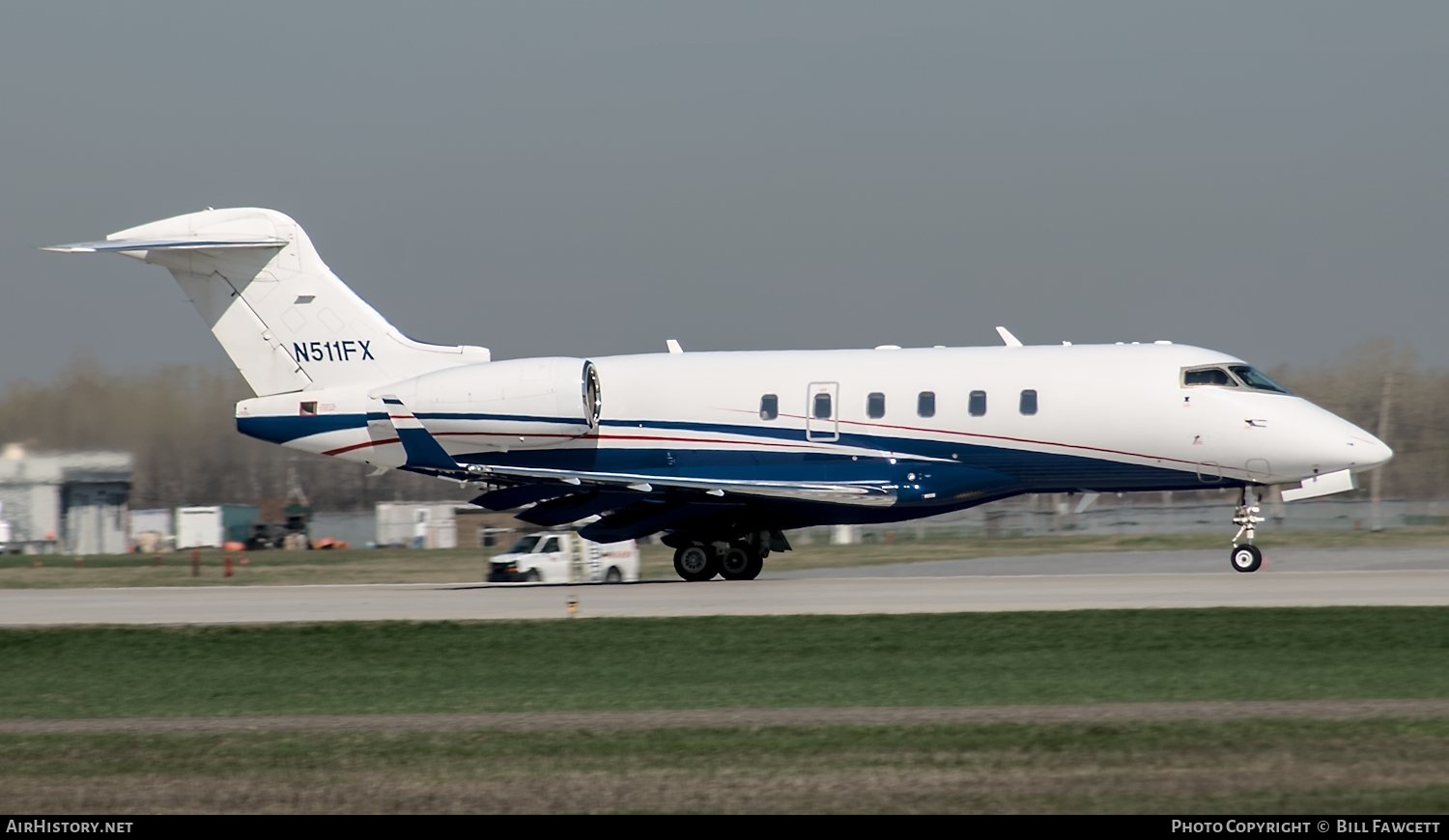 Aircraft Photo of N511FX | Bombardier Challenger 300 (BD-100-1A10) | AirHistory.net #504530