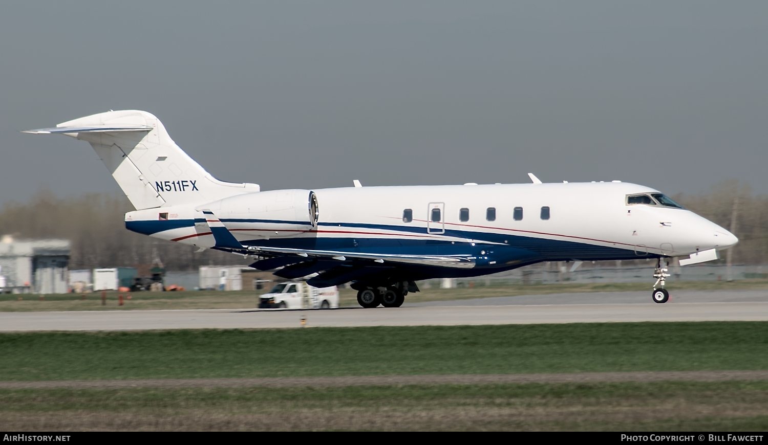 Aircraft Photo of N511FX | Bombardier Challenger 300 (BD-100-1A10) | AirHistory.net #504530