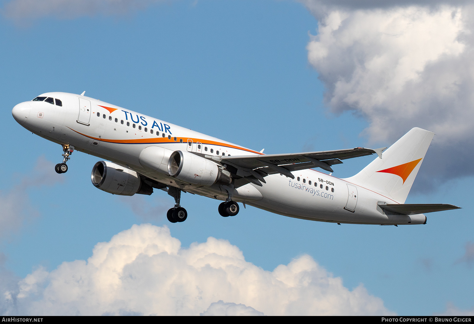 Aircraft Photo of 5B-DDN | Airbus A320-214 | Tus Airways | AirHistory.net #504555