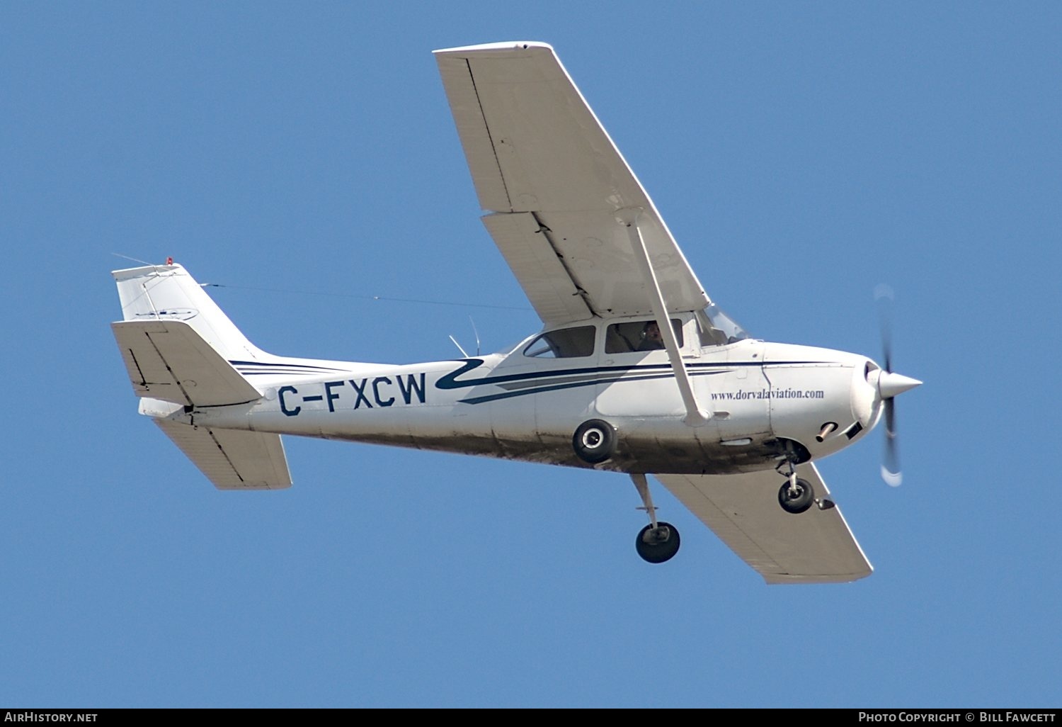Aircraft Photo of C-FXCW | Cessna 172K Skyhawk | Dorval Aviation | AirHistory.net #504577