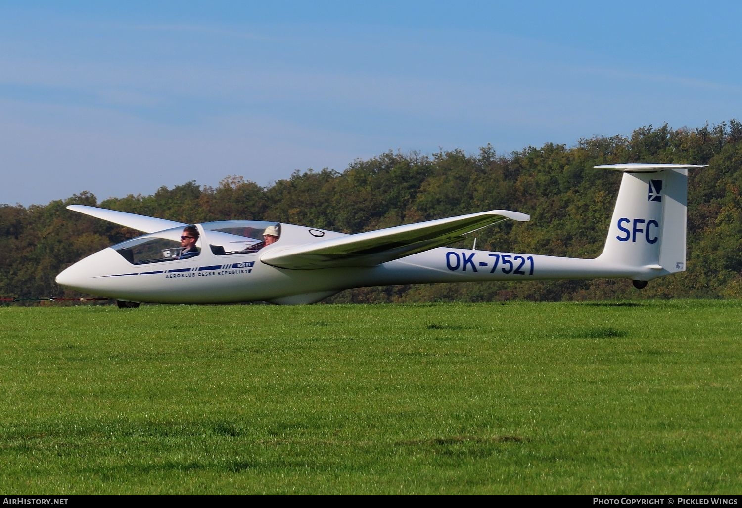 Aircraft Photo of OK-7521 | Schleicher ASK-21... | AeČR - Aeroklub České Republiky | AirHistory.net #504689