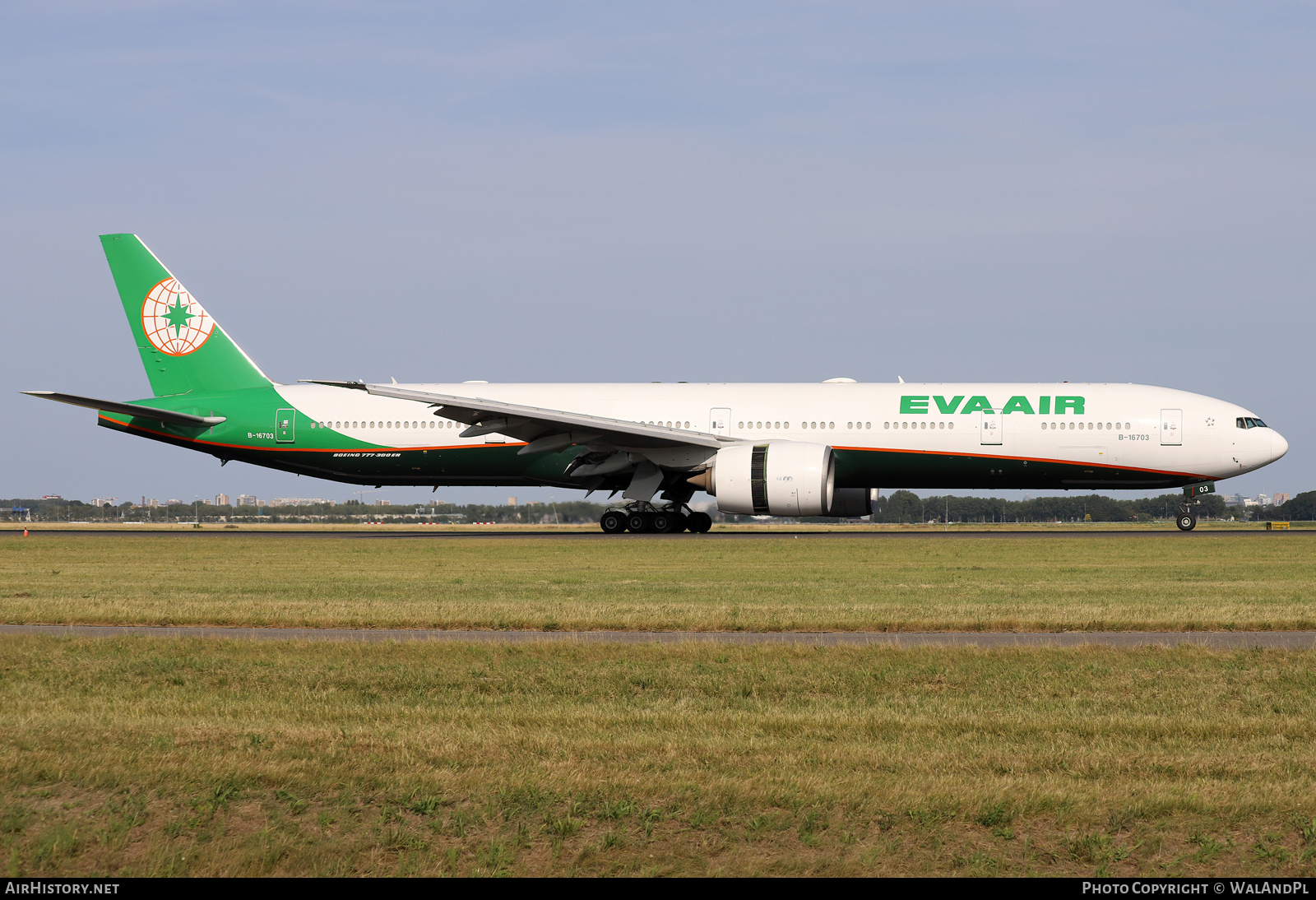 Aircraft Photo of B-16703 | Boeing 777-35E/ER | EVA Air | AirHistory.net #504814
